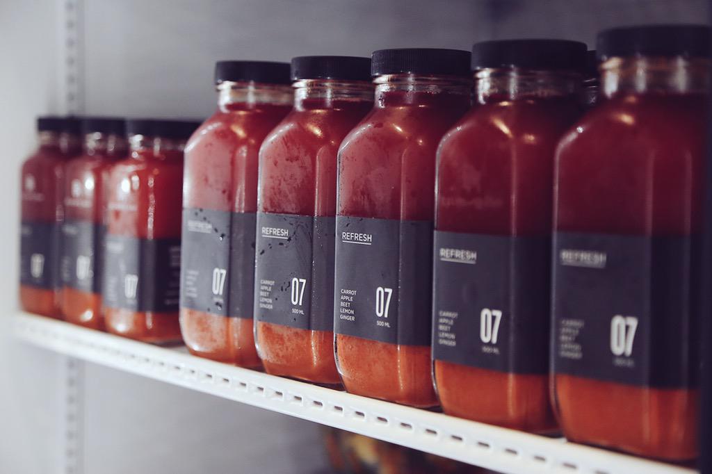 HopeUrHungry's tweet photo. Happy #WorldVegetarianDay! Celebrating w @BelmonteRaw at the launch of #DesktopDelivery! #ShotOnCanon #CanonForFood http://t.co/w91SIrVeqH