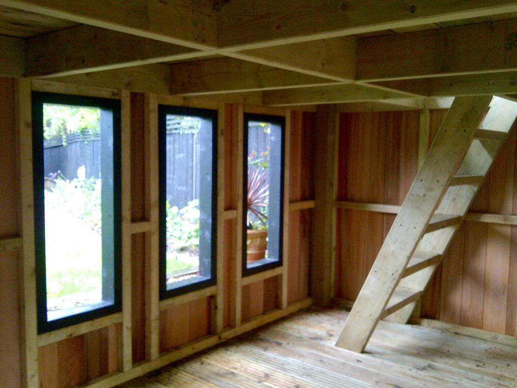 mark_latchford's tweet photo. Bespoke children's playhouse @podgardendesign https://t.co/QrdAl5Qb3q