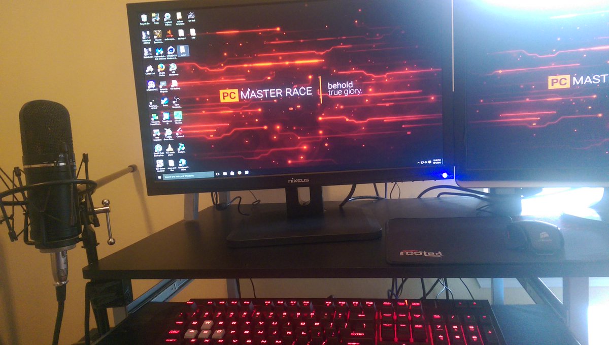 matty_boye's tweet photo. Got my Freesync monitor from Nixeus. Glorious 144hz and adaptive refresh rate.
#freesync #Nixeus @Nixeus https://t.co/E47i3HjsVm