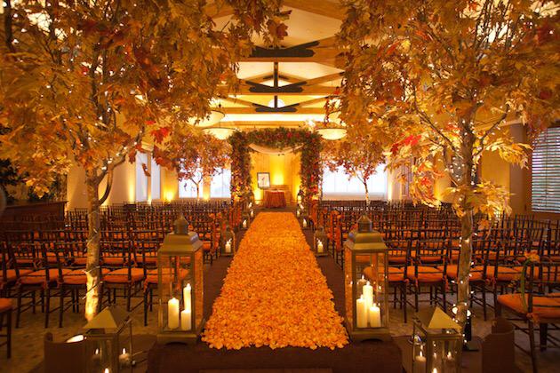 Fall ceremony inspiration! #fall #autumn #wedding #ceremony #weddingplanning #eventplanning #pendleyparty #lovely