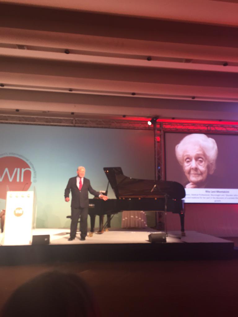 htaidi's tweet photo. Women make better leaders says George Kohlrieser @IMD_Bschool  #WINconference http://t.co/41oy2r6GUT