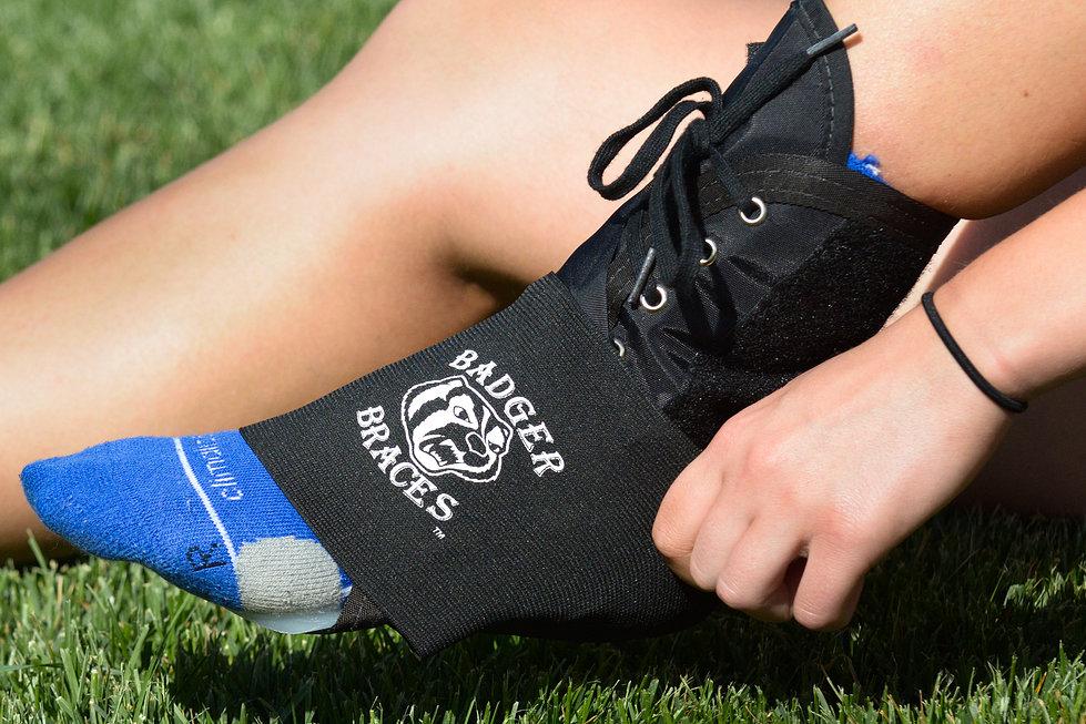 DerekKXLY's tweet photo. Answer for #AnkleSprains. #MadeInTheNW preview on @BadgerBraces of #Colton at 6:46 on #kxly. http://t.co/1a5zpHzw5o http://t.co/3ESFpM39gJ