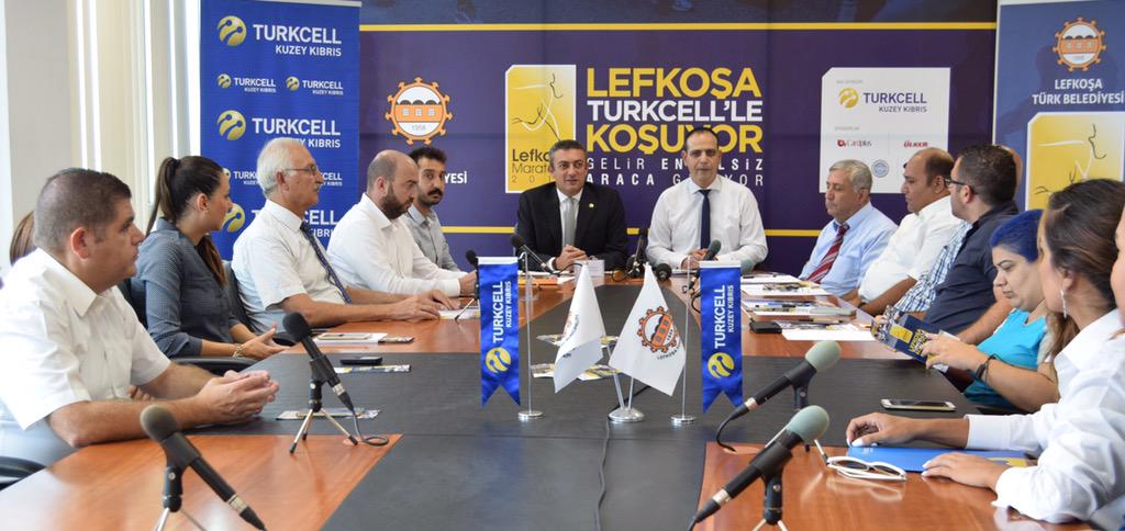 "Lefkoşa Turkcell'le Koşuyor" maratonu 18 Ekim'de gerçekleşiyor. Basın toplantımızı yapıp numaralarımızı aldık.