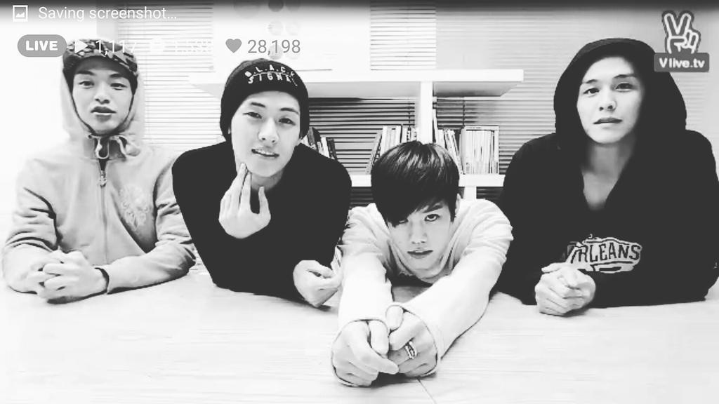 NFlying_USA's tweet photo. 151001 [ EDIT ] 
#NFlying #엔플라잉 #2yearswithNFlying 
20151001 Let's Roll! #5 💕 http://t.co/dVbZinBCJb