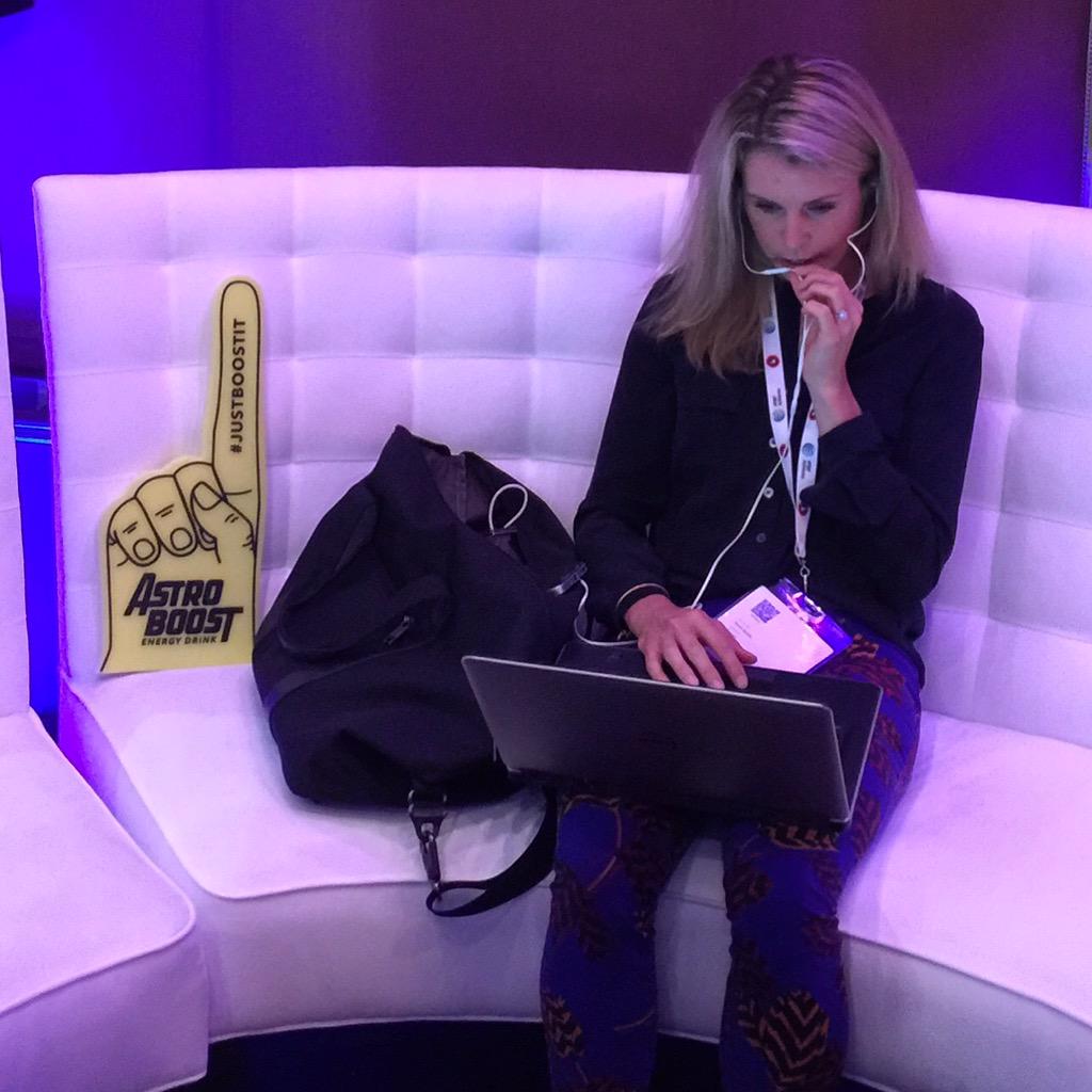 astroboostdrink's tweet photo. As you can see #Astroboostdrink is #1 with busy working type people from the future. #AWXII http://t.co/IShlGudHLK