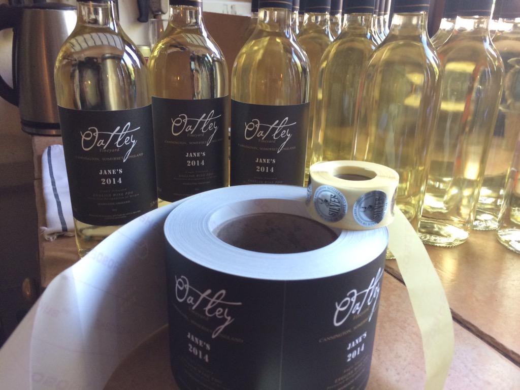 Jane Awty: English Wine from Somerset tweet media