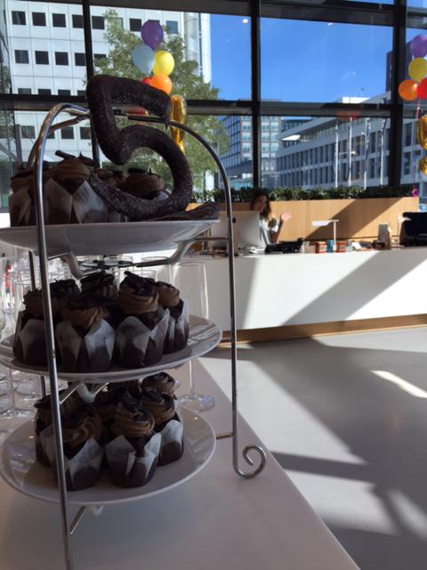 spacesworks's tweet image. Happy Birthday to us! #SpacesZuidas is celebrating its 5 year #anniversary. Join us at reception for bubbles! #hoera