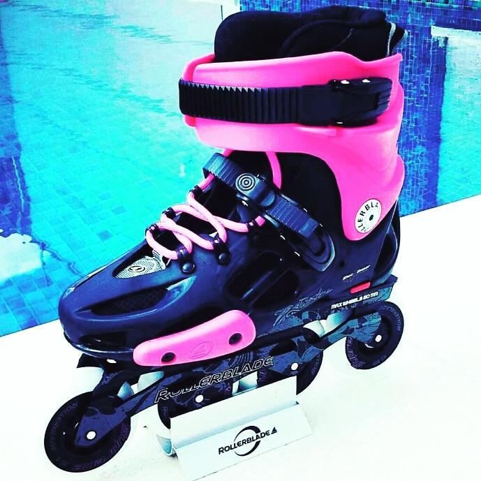 unityroller's tweet photo. ¿En serio? Aún no has customizado tus Twister??
Pásate por aquí!
http://t.co/Ij9jAqBDhY
#skate #unityrollerskateshop http://t.co/u0f9XtM4nG