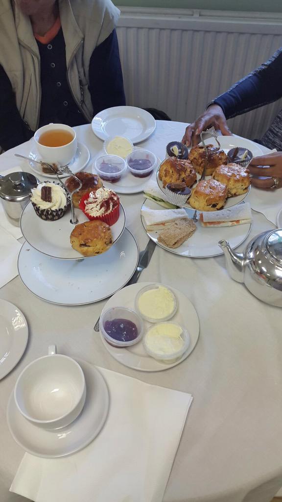 HealthyGenerate's tweet image. Afternoon tea went down very well @macmillancancer