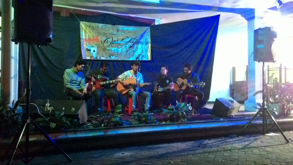 Wenak beh <a href="/HARMONIORA/">Harmoniora</a>