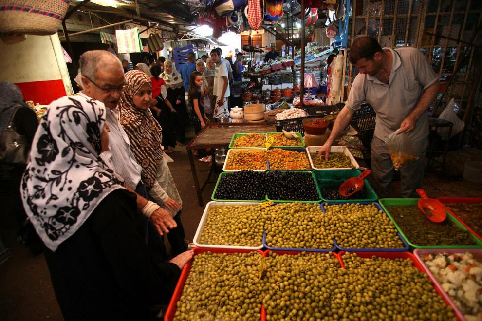 TwitteAlgerie's tweet photo. L' #Algérie #Algeria 
http://t.co/RnqMKNco2M

#WorldVegetarianDay
#Peeple
#shapsg http://t.co/1n1RpV5QUJ