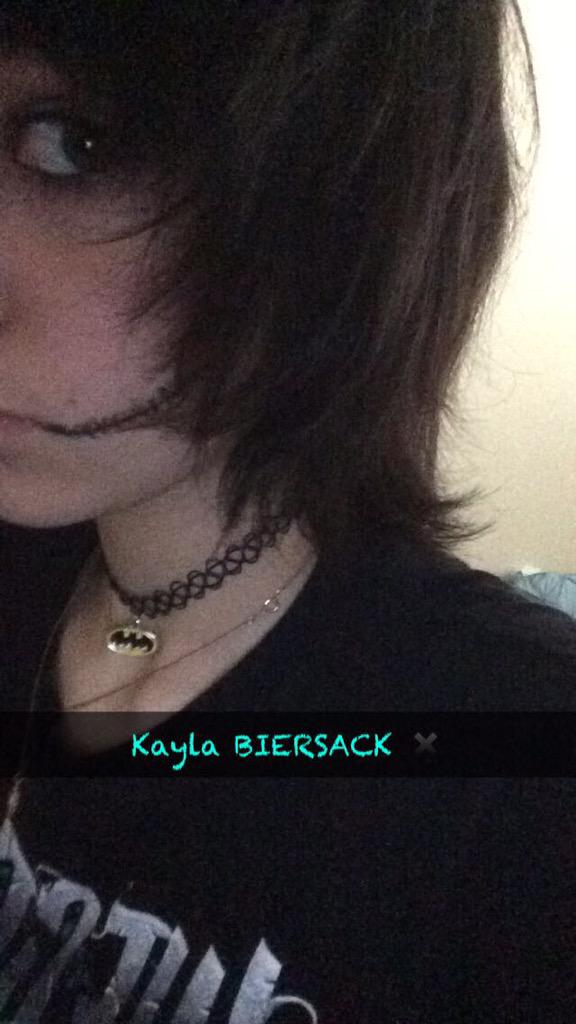 basically_kayla tweet picture