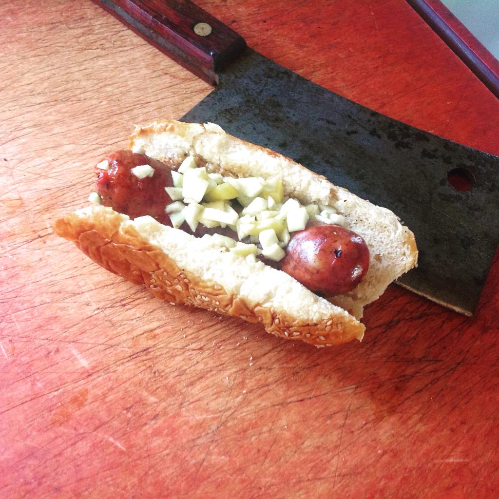 SmokeyDenmarks's tweet photo. #ApplePieSausage (pork, big chunks of apple cooked in butter, cin., etc) is our October Sausage of the Month! #ATXBBQ http://t.co/A1Srh6uOkP