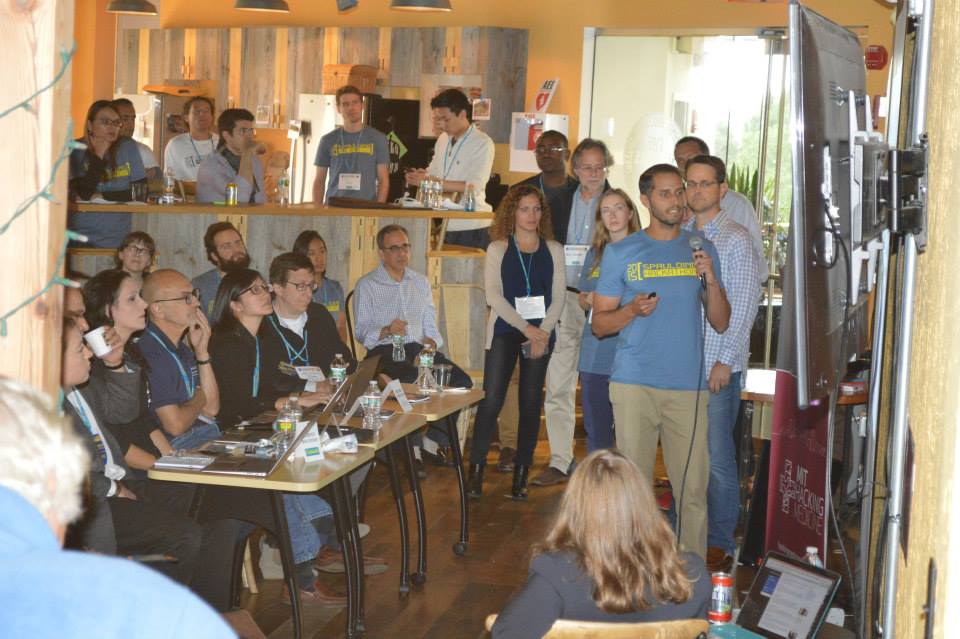 b_carramolino's tweet photo. @SpauldingRehab #Hackathon: #TherapyConnect Great Team! @GregoryDavault @tessastaylor @PhysioFoley @JFohtung http://t.co/zYPLtivjgU