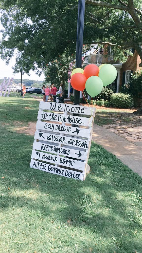 AlphaGamLCs's tweet photo. Check out these adorable photos from Bid Day at @agdtroy! #RecruitWithPurpose http://t.co/eVlNPnkksy