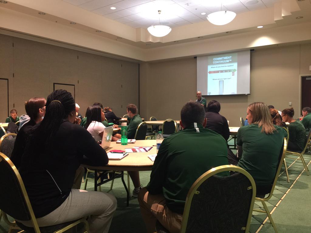 ninergolf's tweet photo. Great day of Leadership development w/our coaches!  Every HC in attendance as well as several assts. @janssenleader http://t.co/r60DBDrJQF