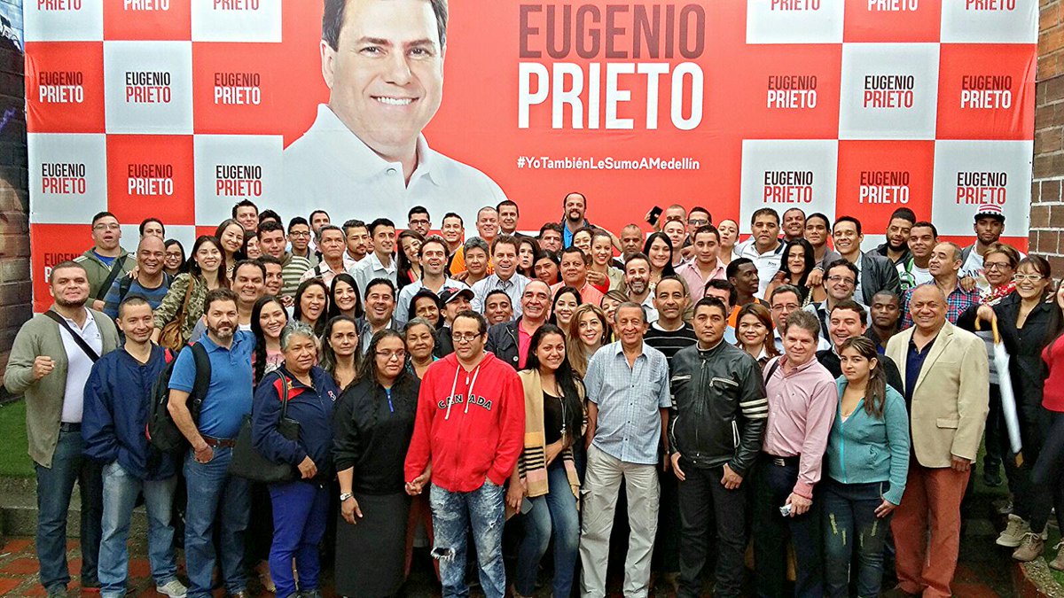 EugenioPrietoS's tweet photo. Juntos, así es que vamos a trabajar a partir de ahora con @FicoGutierrez y su equipo!! #TodosSomosMedellín #Creemos http://t.co/TU4f4ctwMK
