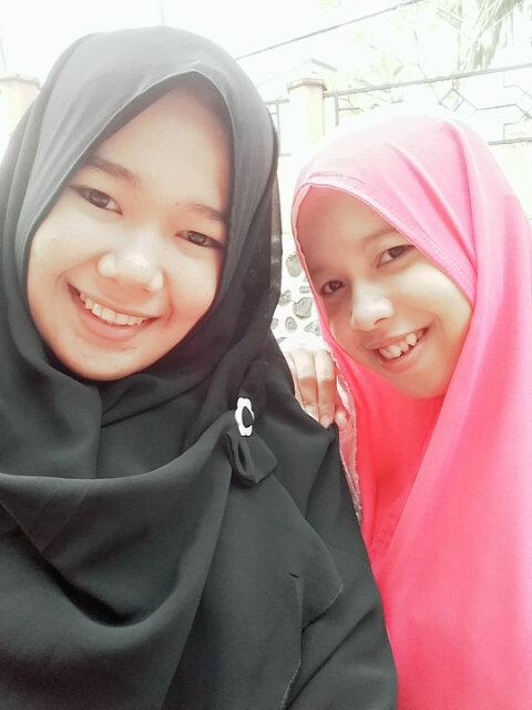 triy_17's tweet photo. Hay :) :D http://t.co/9OnDDnfY98