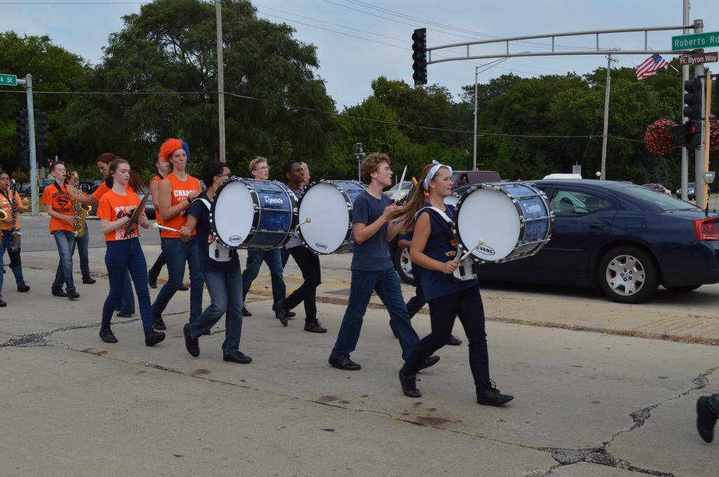 StaggMarching's tweet photo. The Stagg Homecoming Parade marches down Roberts Road tomorrow starting at 1pm! Come out to watch and cheer us on! http://t.co/1M16siIyXz