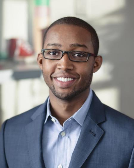 KaporCenter's tweet photo. .@MLTOrg profiles @KaporCapital's @MrStartup as a rising leader http://t.co/0uO6yFM2lM #MLTRisingLeader http://t.co/yIUxKSmD5B