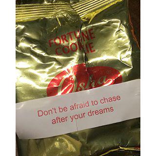 FatesCookies's tweet photo. #FortuneCookie http://t.co/XcBSyE7dyu http://t.co/oBekgAjrVs