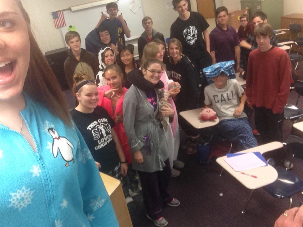 mrsyakel's tweet photo. My 3rd hour insisted that we take another group selfie. #pajamaday #spiritweek15 #EHShomecoming #freshmenrock http://t.co/G4YkxqaYSt