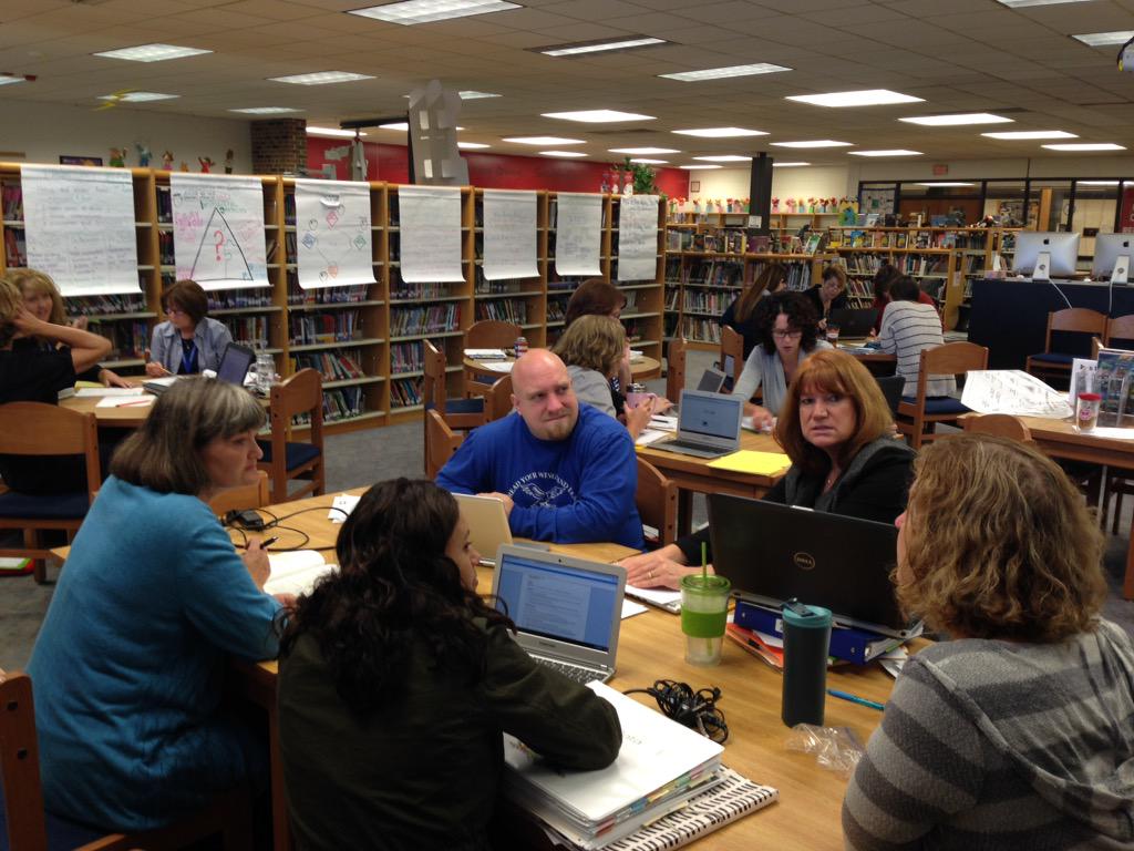 MrsArntzen's tweet image. Powerful collab as Ts compare instructional/learning gaps to create goals #dataThursday @MuskegoNorwaySc @CM_Swoops