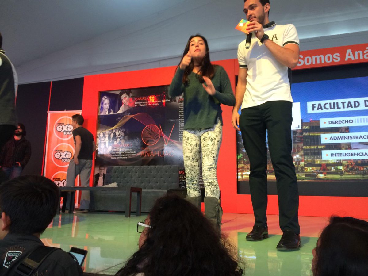 vcalt's tweet photo. Vengan a bailar con roger! #OVAnahuac @VidaAnahuac http://t.co/usidR3fGTN