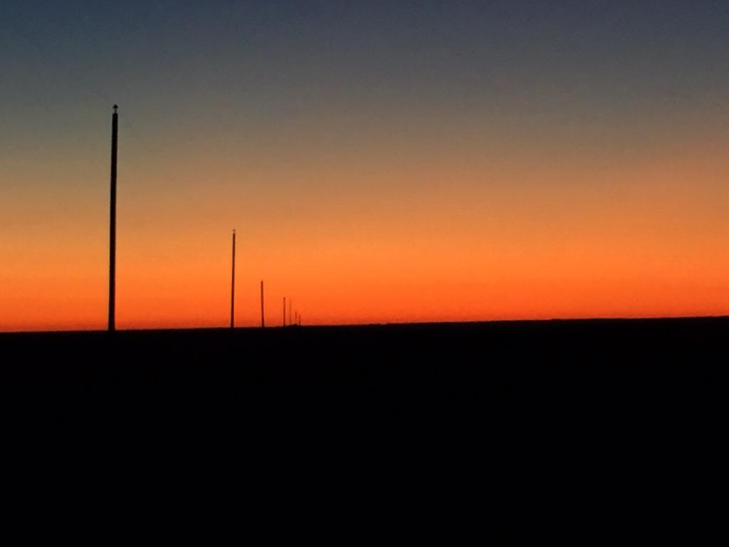 PaulGross_'s tweet image. Prairie dawn before driving up to Edmonton and #HyenaRoad at #eiff