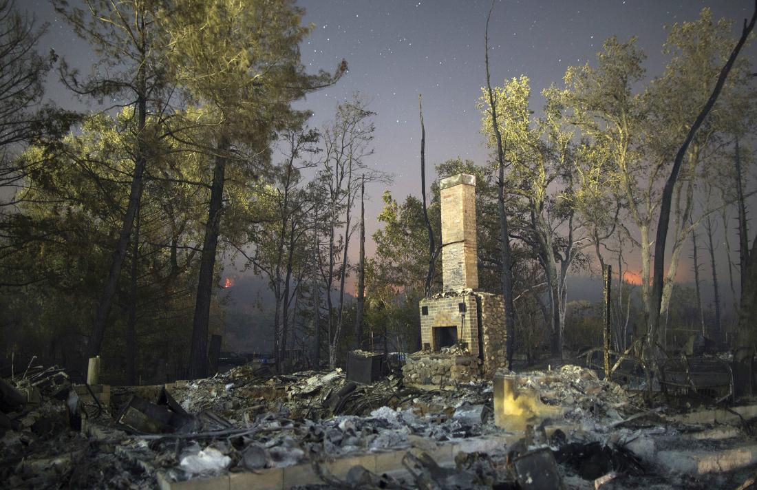 CannabisCulture's tweet image. Free Cannabis Products Offered to Valley, Butte Fire Victims #freecannabis #ButteFire #love tinyurl.com/olmloeb