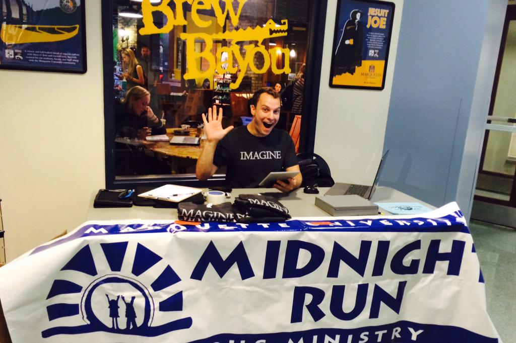 MUMidnightRun's tweet photo. HI MU FRIENDS! Sign up for #MilesForMeals TODAY!! The 5k fun run/walk is TOMORROW! #wearemidnightrun http://t.co/sSHXDDM90z