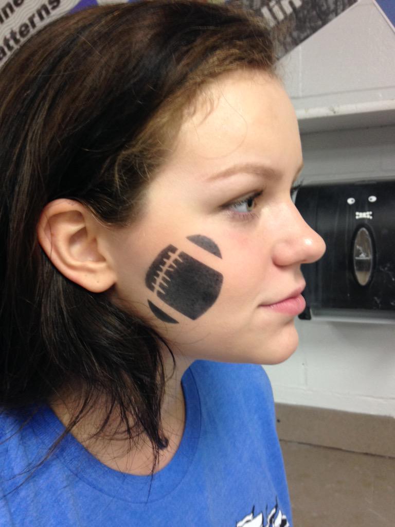 sheptonart's tweet photo. Art club will be giving spirit tattoos every game day during block lunch! Today and tomorrow only they are free! http://t.co/XgvO4vtd4U