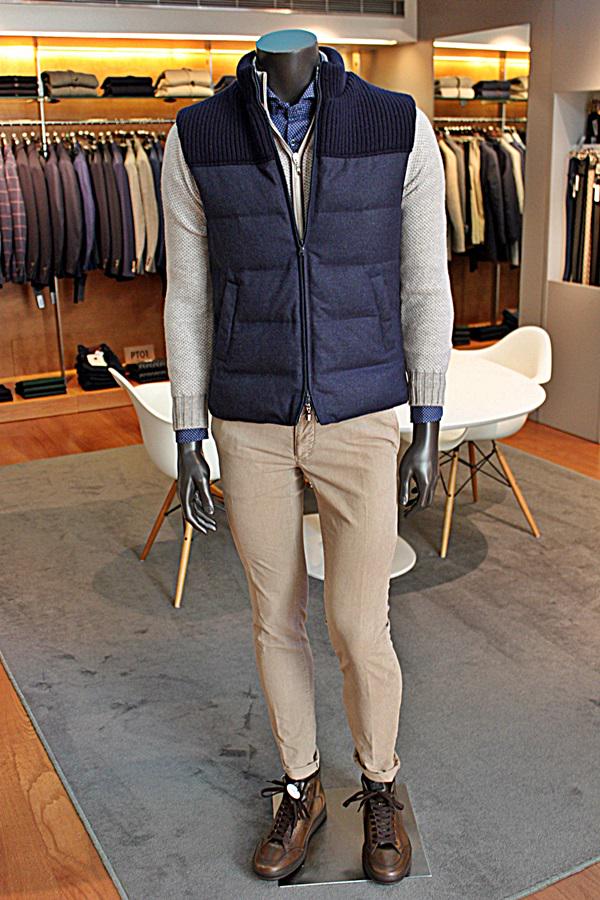 CharmeBlog's tweet photo. #BrunelloCuccinelli vest Doriani jacket Mazzarelli shirt Incotex pants &amp; Hogan ankle boots on http://t.co/PBq7qY8E5a http://t.co/gTEWHYr1al