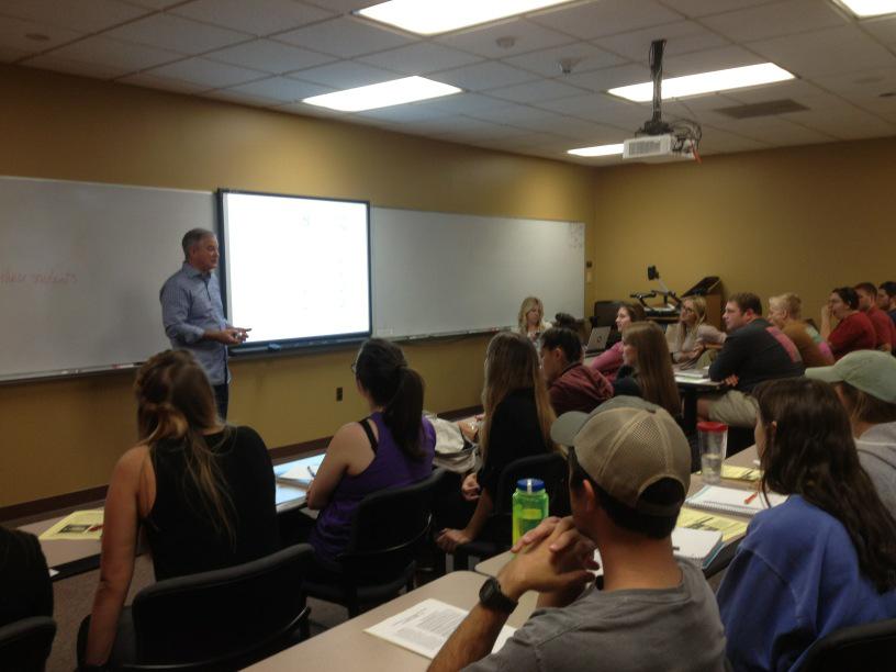 mrapert's tweet photo. Learned so much from @rickwest01 of @FieldAgentInc in my #rapertmktg class...thx #alijohnson http://t.co/we3jnpSsDL