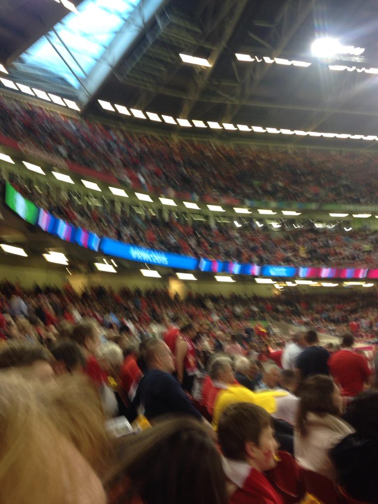Good first half - Matthew Morgan looking dangerous. If we carry on like this not looking good for England - yippee !!