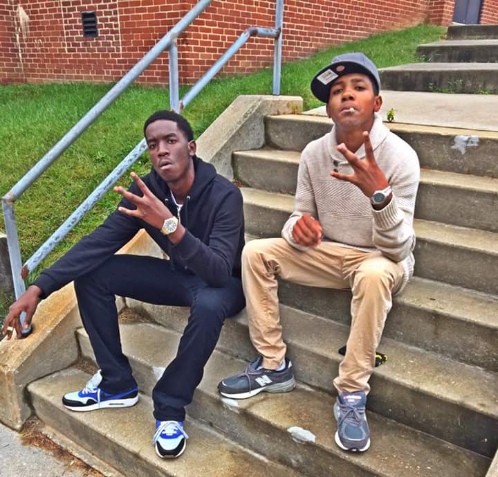 Yne_Moachy's tweet photo. She said aint you zizi 😎👤💪 i said bitch yes indeed 💯
#ProjectsOrNothing 🆗 http://t.co/vD2pMHRLld