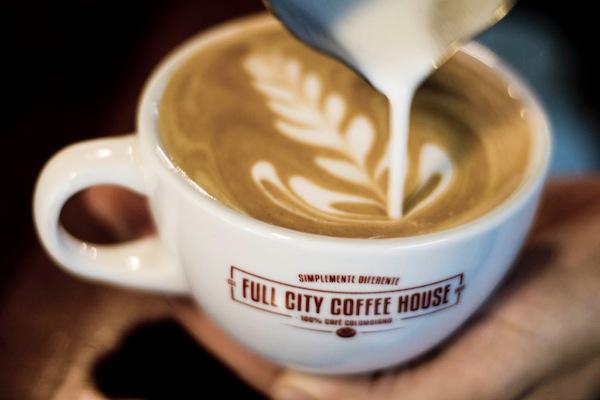 TimeOutBA's tweet image. Happy International Coffee Day! Today enjoy special promos and discounts at cafes all over BA tinyurl.com/oz5p3vv