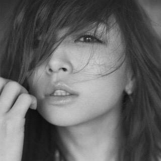 Ayumi Hamasaki  37th   .*   Happy(     )Birthday   *.

I am happy thanks to you... 