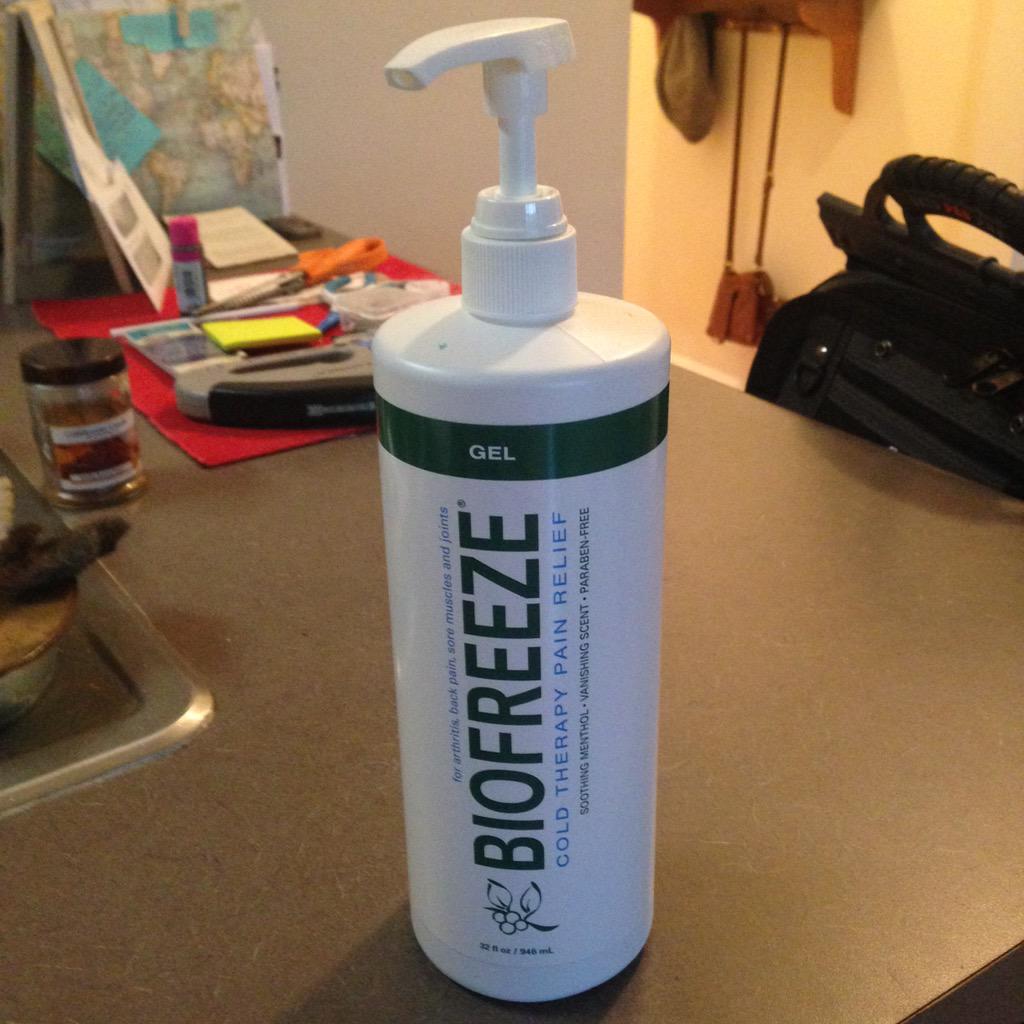 Alyson_Kate's tweet photo. He got me the big squeeze @Buybiofreeze!! #bestfianceever @BrandIdeator http://t.co/XD4806gXmJ