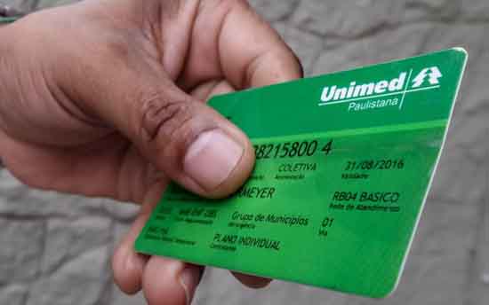 br_economico's tweet image. Atenção clientes da Unimed Paulistana! Veja como mudar para outra operadora do sistema bit.ly/1KU7ERi