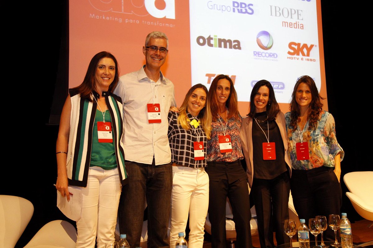 abatransformar's tweet image. O terceiro painel do #ABAInsights ressalta o poder do consumidor e seu papel na construção de marcas.