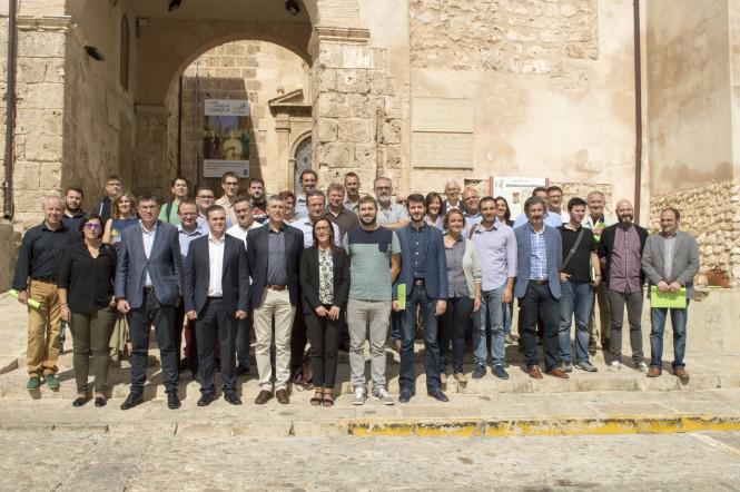 .<a href="/compromis/">Compromís</a> aposta per la continuïtat del Consorci de les CCV safor.compromis.net/2015/09/30/com…