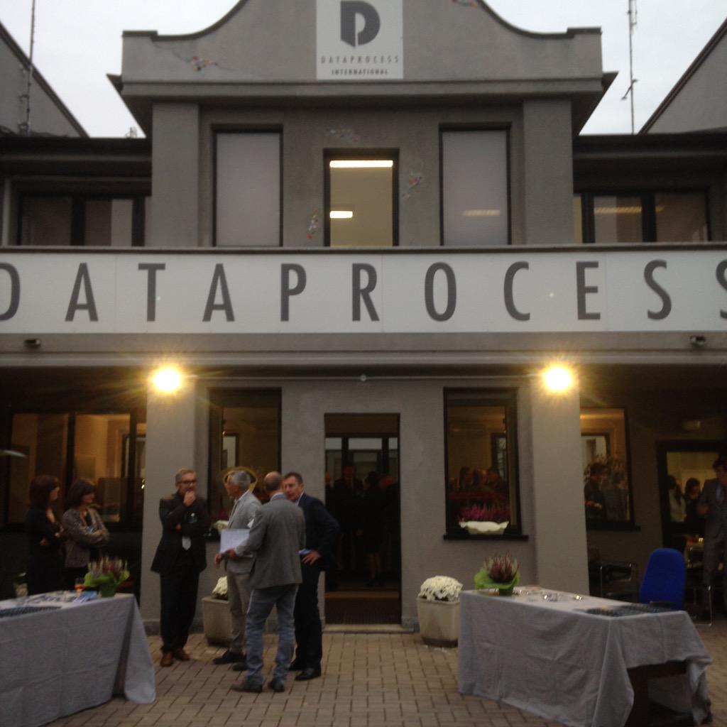 UakariSoftware's tweet image. Inaugurazione nuova sede #Dataprocess International inizia il nuovo viaggio oggi il primo di molti successi