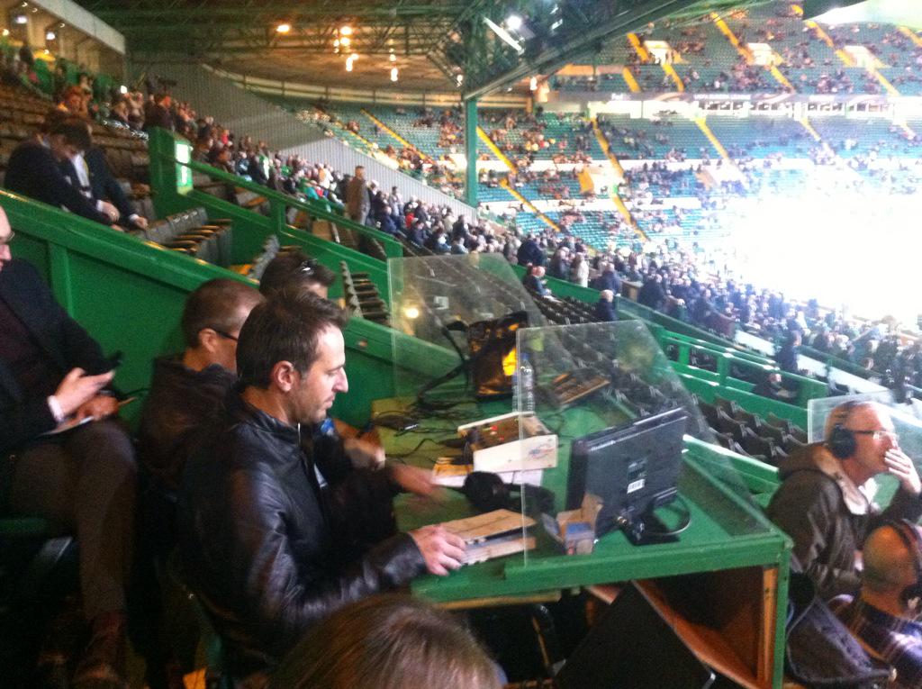 Alex O'Henley tweet media