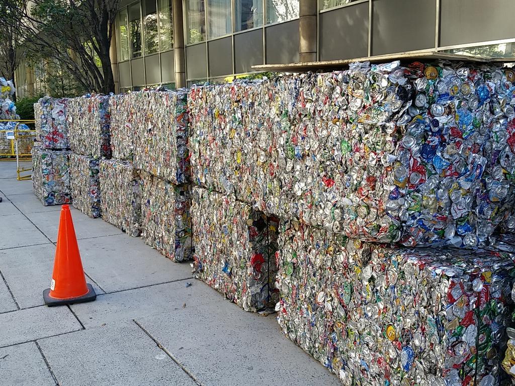 hbilty's tweet image. This will be the worst smelling exhibit of Nuit Blanche. #fermentation #recycling #NuitBlanche