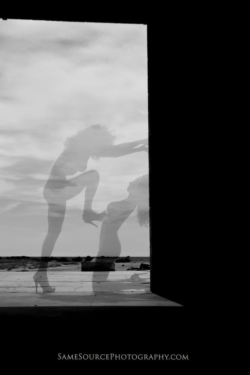 Keeping Her In Step
#heathermorgan
#fineartphotography #multipleexposure #DTLA #stilettos #fetish #nude #silhouette