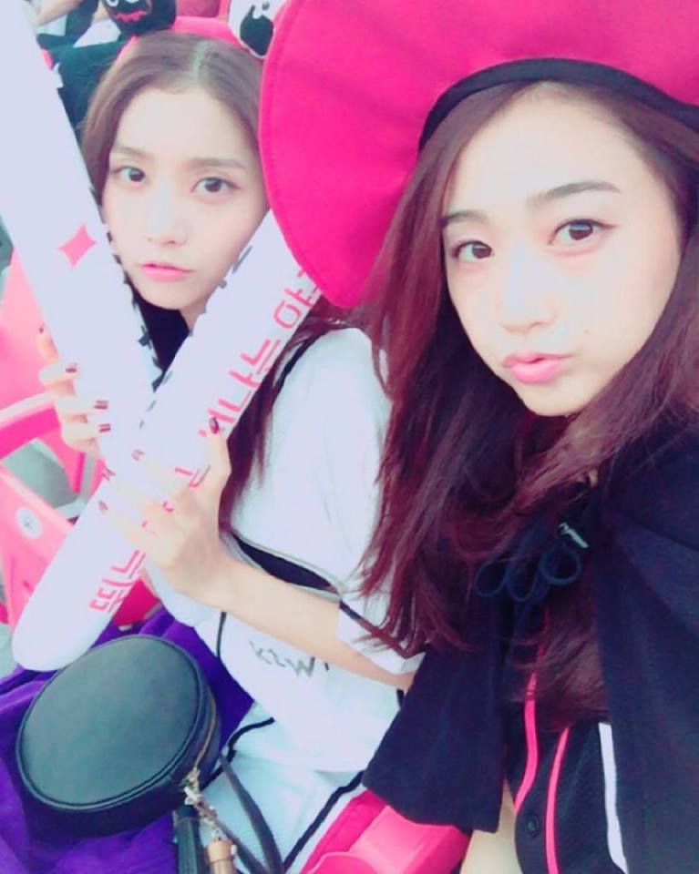 hellovenustr's tweet photo. 270915 | Yuaengstagram
u_0lee

Hep neşeli olan ablamla birlikte stadyuma geldik. Biraz stres atmak iyi geldi. https://t.co/xLszckKa70