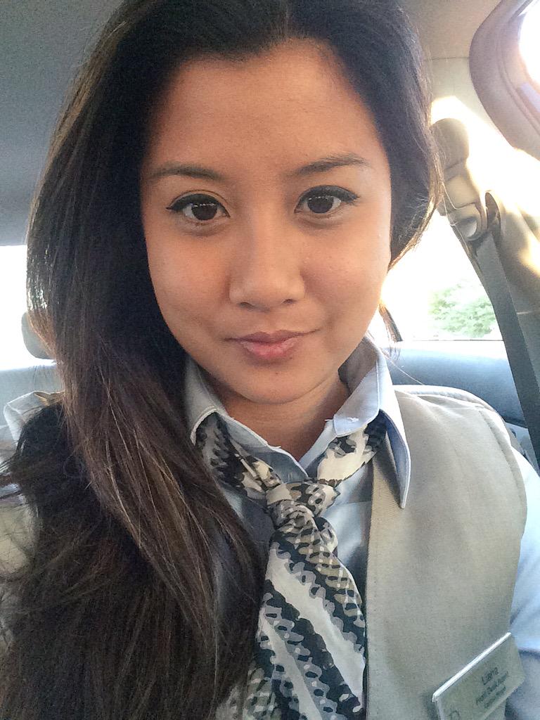 lynncaps's tweet photo. It's mah friday baby!😁😛 https://t.co/0JdTRcYZ45