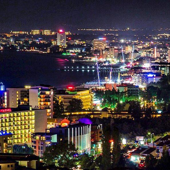 SunnyBeach2016's tweet photo. Sunny Beach Never Sleeps!

#SunnyBeach2016 #SunnyBeachBulgaria https://t.co/N7ssu9LDg4