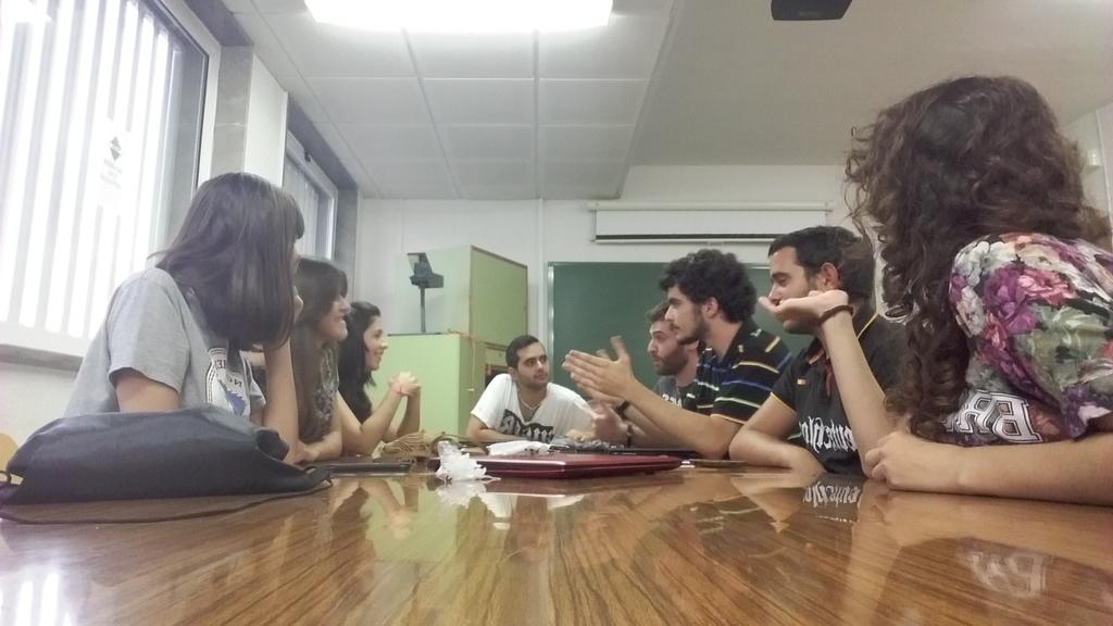 Aula Teatro Letras tweet media